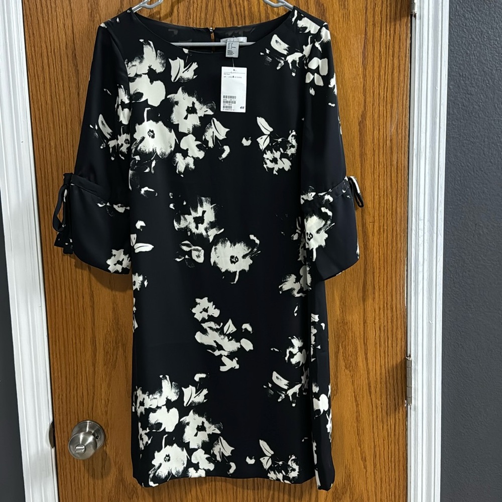 H&M dress size 8